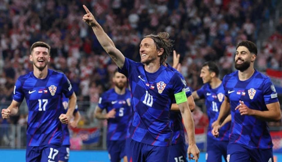 熊猫直播平台-英格兰出局！克罗地亚伊斯坦布尔赢得欧预赛的简单介绍