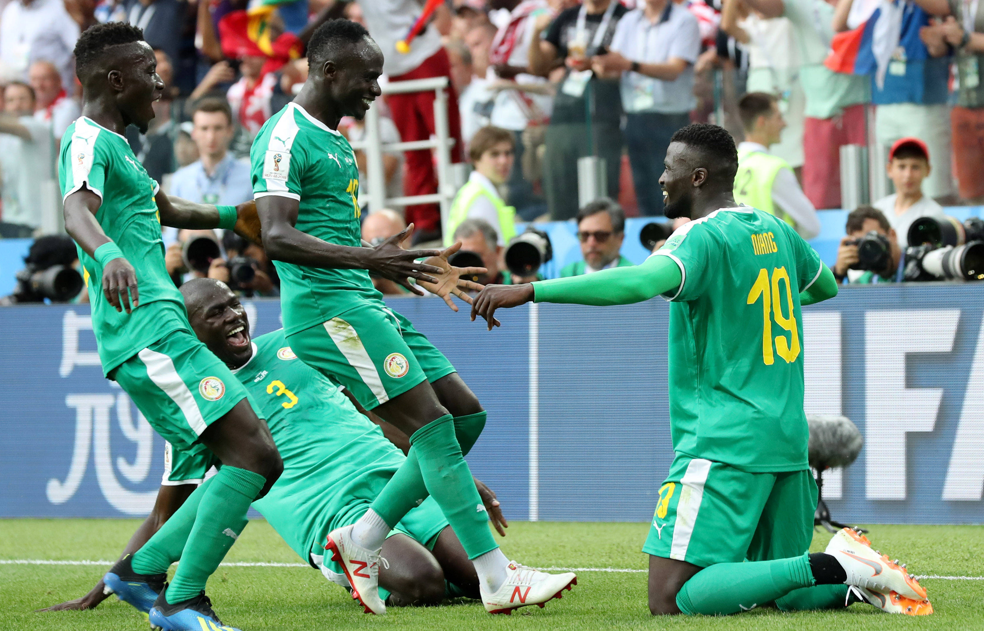 熊猫TV-非洲球队在国际赛事中展现出色，球员表现优异