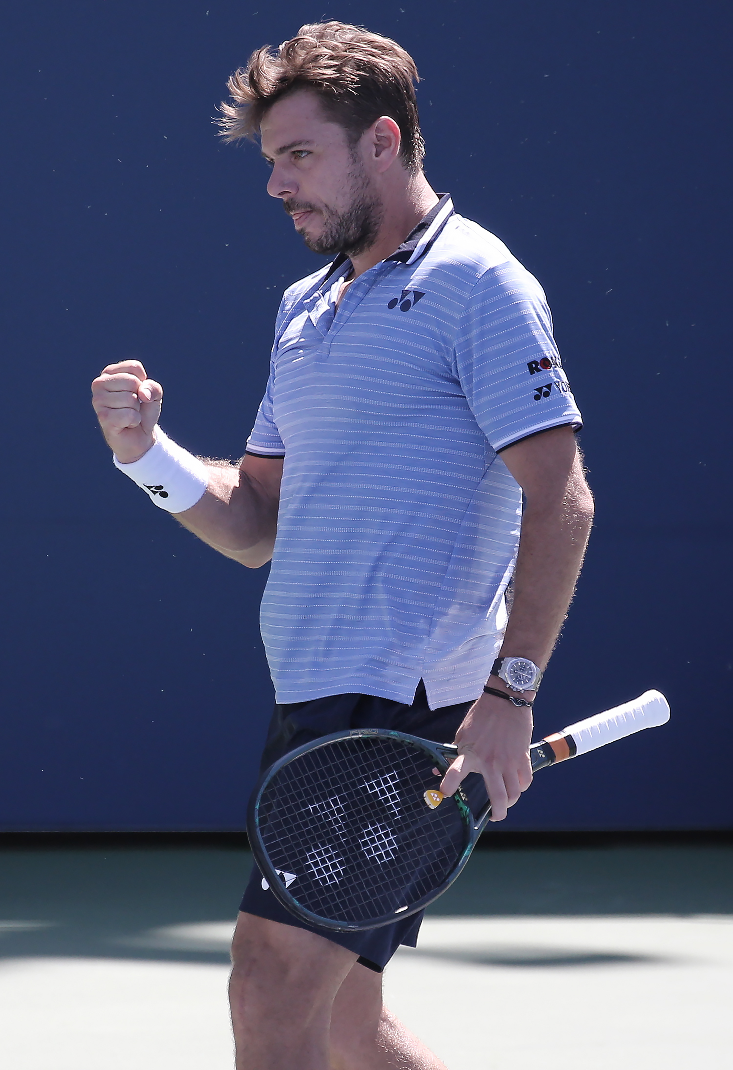 法国网球队绝地反击英国网球队，瓦林卡绝境逆转